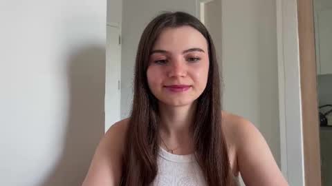 Snapshot of cherryelin chatting on 12/04/24, 05:16 Lina online show from 12/04/24, 05:16
