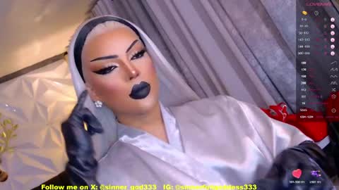 Snapshot of cherryharper chatting on 04/11/26, 10:52 THE ALPHA GODDESSOFSEXUALDESIRE online show from 04/11/26, 10:52