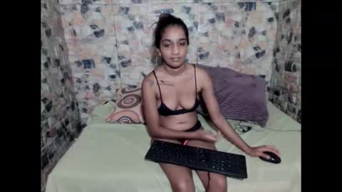 Snapshot of cherryindian694u chatting on 04/11/26, 07:56 leah is the name online show from 04/11/26, 07:56