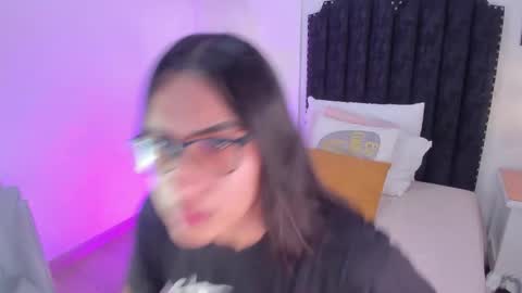 Snapshot of cherrylady2 chatting on 01/11/26, 12:43 Cherry online show from 01/11/26, 12:43