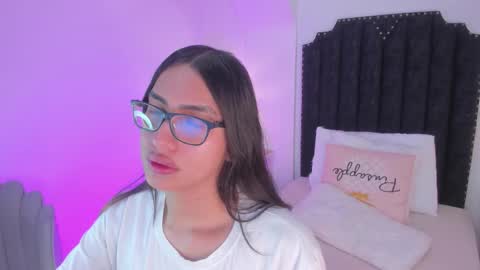 Snapshot of cherrylady2 chatting on 01/18/26, 12:31 Cherry online show from 01/18/26, 12:31