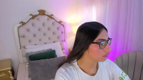 Snapshot of cherrylady2 chatting on 02/04/26, 12:11 Cherry online show from 02/04/26, 12:11