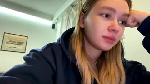 Lei online show from 03/10/26, 02:55