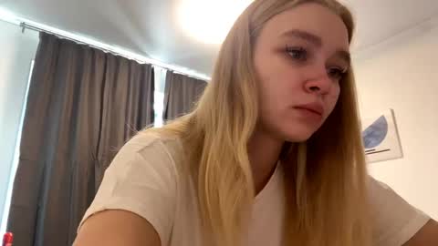 Snapshot of cherryleija chatting on 05/03/26, 05:46 Lei online show from 05/03/26, 05:46
