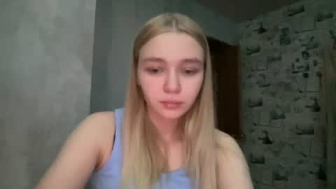 Snapshot of cherryleija chatting on 06/19/26, 04:00 Lei online show from 06/19/26, 04:00