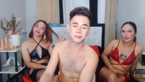 Snapshot of cherrymaegray chatting on 02/21/25, 12:38 cherrymaegray online show from 02/21/25, 12:38