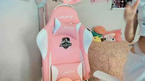 cherrycute666 online show from 01/20/25, 12:46