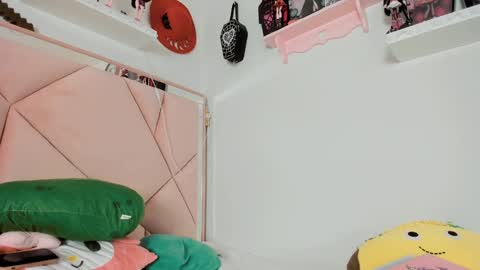 cherrycute666 online show from 01/26/25, 06:17