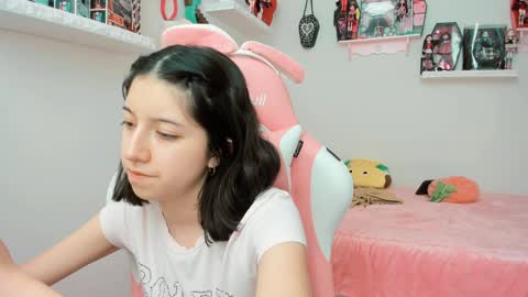 cherrycute666 online show from 02/05/25, 10:01