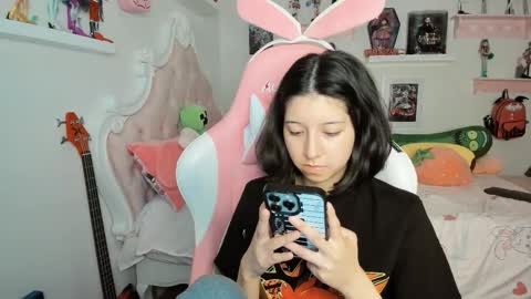 Snapshot of cherrymafer666 chatting on 03/08/26, 12:30 cherrycute666 online show from 03/08/26, 12:30