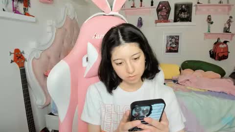 Snapshot of cherrymafer666 chatting on 03/16/26, 01:00 cherrycute666 online show from 03/16/26, 01:00