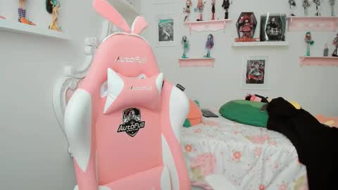 Snapshot of cherrymafer666 chatting on 03/23/26, 08:46 cherrycute666 online show from 03/23/26, 08:46