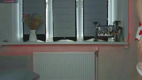 Lysia online show from 04/12/26, 01:38