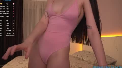 Snapshot of cherrystoun chatting on 04/16/26, 10:56 Katrine online show from 04/16/26, 10:56