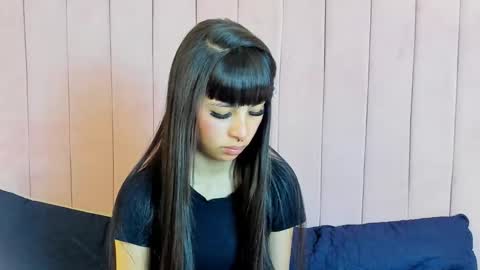 Snapshot of cherrysweetl chatting on 04/22/26, 12:18 Cherry Sweet online show from 04/22/26, 12:18