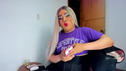 cherry hot online show from 01/10/26, 07:26