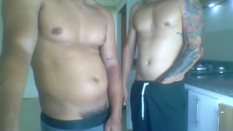 Snapshot of cherryvibes69 chatting on 06/05/26, 01:45 --- online show from 06/05/26, 01:45