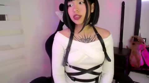 Cherry  online show from 02/14/25, 04:04