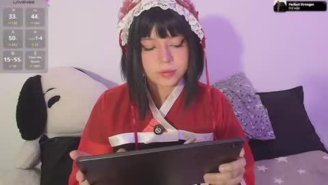 Snapshot of cherrywitchy chatting on 05/18/26, 07:09 Cherry online show from 05/18/26, 07:09