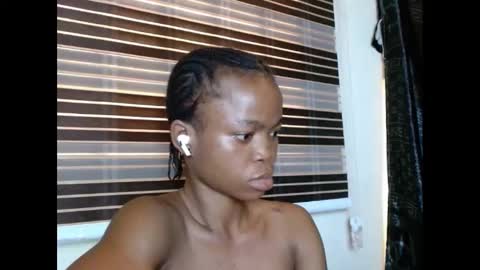 Snapshot of cherryxpussy chatting on 02/08/25, 04:14 cherryxpussy online show from 02/08/25, 04:14