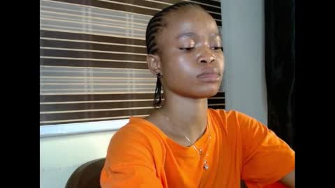 Snapshot of cherryxpussy chatting on 02/20/25, 06:35 cherryxpussy online show from 02/20/25, 06:35