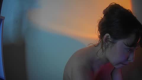 Snapshot of cherryy_blossoomm chatting on 12/14/24, 01:39 SARITA 3 online show from 12/14/24, 01:39