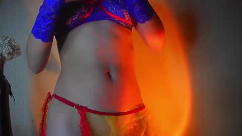 Snapshot of cherryy_blossoomm chatting on 12/16/24, 06:21 SARITA 3 online show from 12/16/24, 06:21