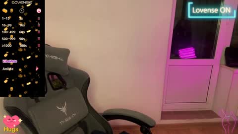 Snapshot of chery_dream chatting on 02/05/25, 10:01 Brianna online show from 02/05/25, 10:01