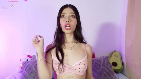 Snapshot of cheryelfox chatting on 10/15/25, 11:05 cheryelfox online show from 10/15/25, 11:05