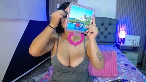 Cheryl online show from 03/11/25, 03:16