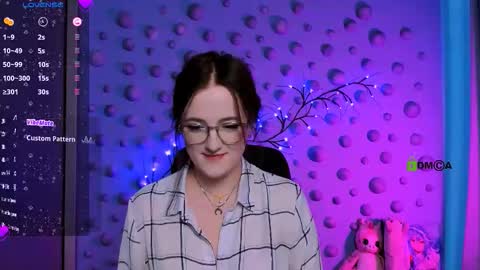 Snapshot of cheryl_sweetie chatting on 12/20/25, 08:27 Your cutie online show from 12/20/25, 08:27