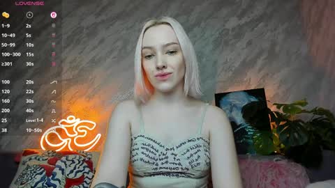 Cheryl online show from 04/05/26, 11:57