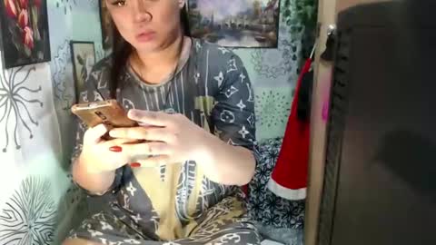 chescahotxxxl online show from 12/11/24, 12:23