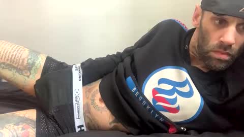 Snapshot of chev1981 chatting on 03/21/26, 09:18 Chevy online show from 03/21/26, 09:18