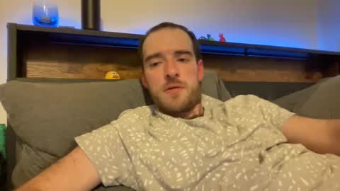 Snapshot of chevan006 chatting on 03/05/25, 12:33 chevan online show from 03/05/25, 12:33