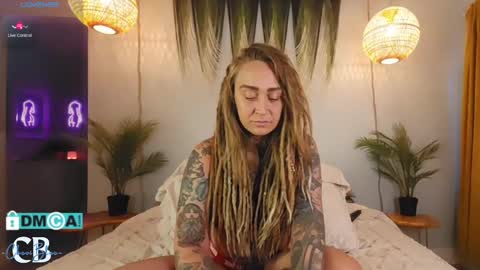 Chevi Blue online show from 03/03/25, 03:20