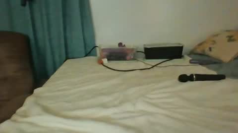 Jade and Thomas online show from 03/03/26, 01:23