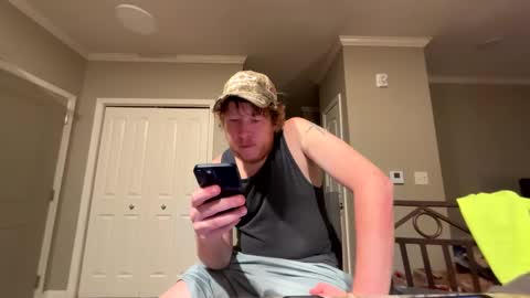 Snapshot of chevycamaro1978 chatting on 12/31/24, 03:45 chevycamaro1978 online show from 12/31/24, 03:45