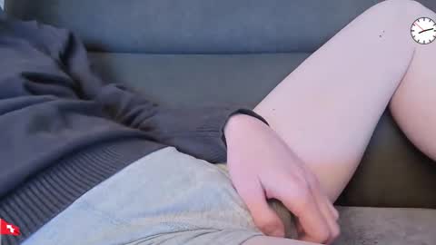 Grey online show from 11/09/25, 07:12