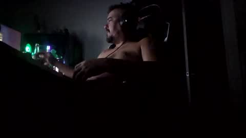 Snapshot of chezy84 chatting on 08/02/26, 09:52 Chezy84 online show from 08/02/26, 09:52