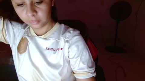 Snapshot of chiara_20 chatting on 03/14/26, 03:45 Airam online show from 03/14/26, 03:45