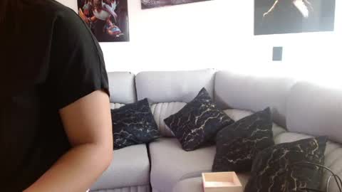 Snapshot of chiara_20 chatting on 04/12/26, 03:28 Airam online show from 04/12/26, 03:28