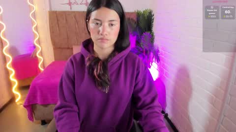 Chiara  online show from 10/18/25, 07:03