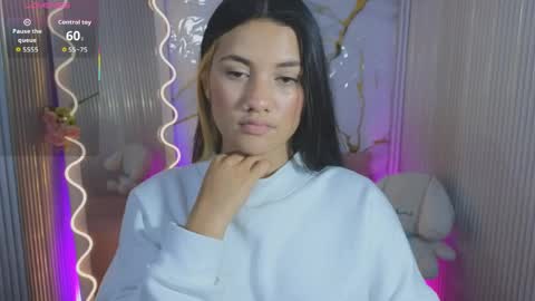 Snapshot of chiara_tay chatting on 04/25/26, 07:11 Chiara online show from 04/25/26, 07:11