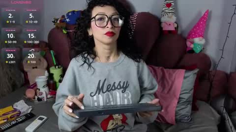 Snapshot of chiarajjones chatting on 01/07/26, 12:29 CHIARA online show from 01/07/26, 12:29