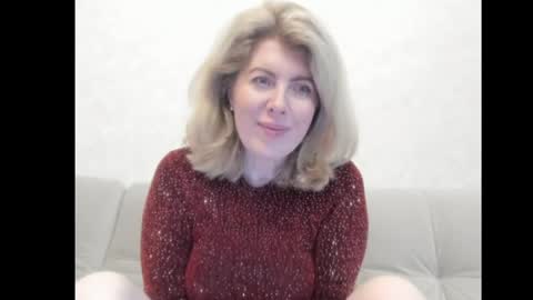 Snapshot of chicafortuna chatting on 04/24/26, 03:20 NBFG online show from 04/24/26, 03:20
