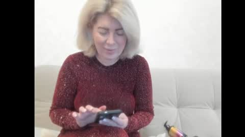 Snapshot of chicafortuna chatting on 07/29/26, 03:48 NBFG online show from 07/29/26, 03:48