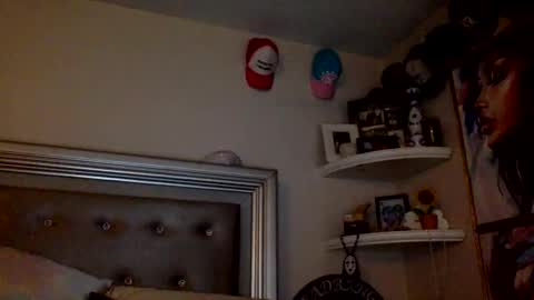 chicagobabe312 online show from 05/19/26, 04:41