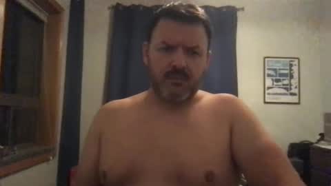 Snapshot of chicagoguy7183 chatting on 10/08/25, 04:10 chicagoguy7183 online show from 10/08/25, 04:10