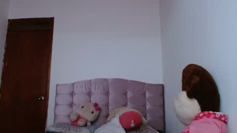 Snapshot of chicarita_fire chatting on 10/11/25, 09:57 Channel Fire online show from 10/11/25, 09:57